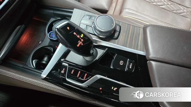 BMW 5 Series (G30) id 3916456 из Кореи 19