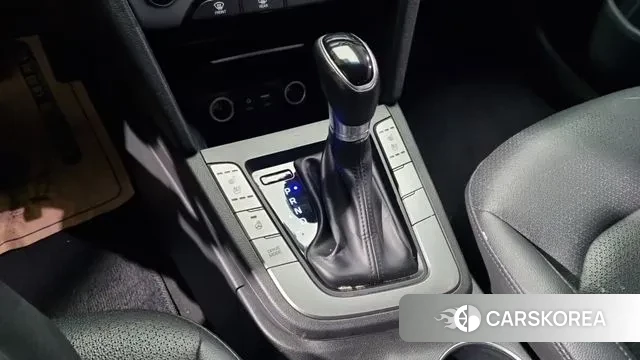Hyundai Avante AD id 3608393 из Кореи 17