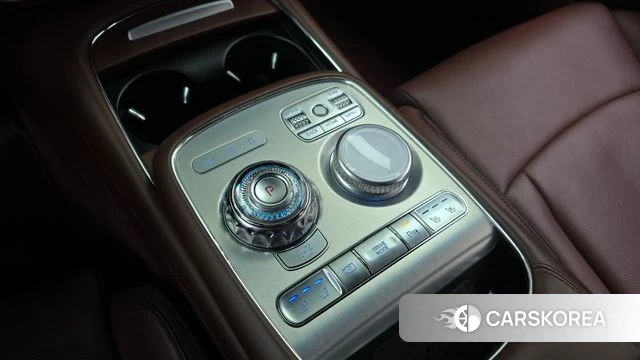 Genesis G90 (RS4) id 4986560 из Кореи 19