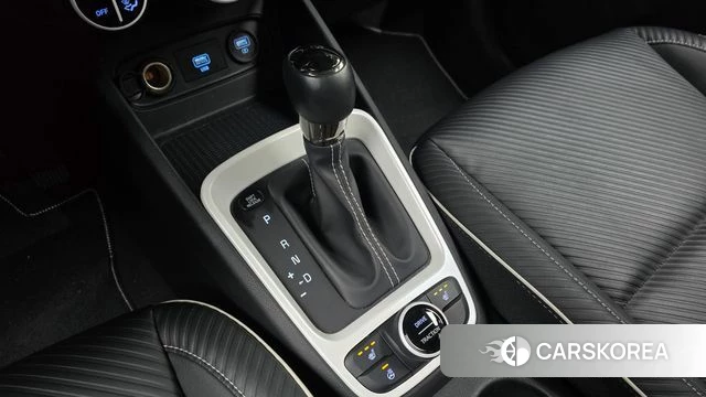 Hyundai Venue id 4764841 из Кореи 30