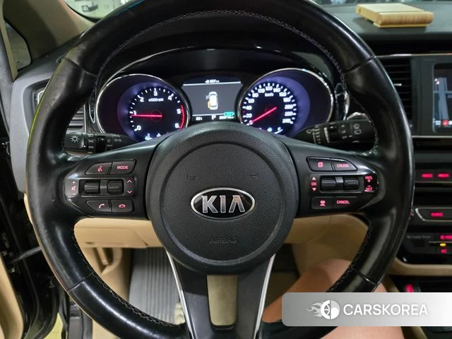 Kia The New Carnival id 5001212 из Кореи 19