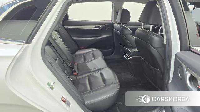 Hyundai The New Grandeur IG id 4741467 из Кореи 32