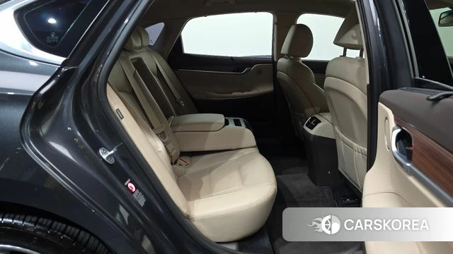 Hyundai Grandeur IG id 5018931 из Кореи 30