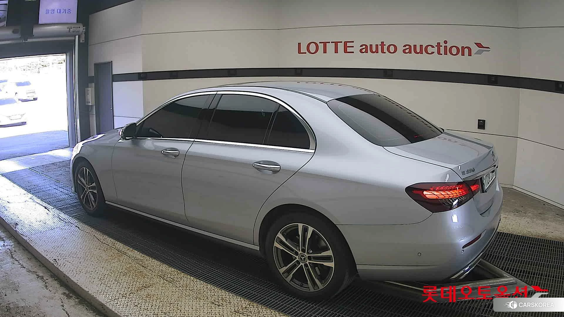 Mercedes-Benz Mercedes-Benz E350 4MATIC id 4989966 из Кореи 37