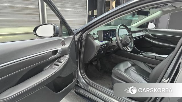 Hyundai Sonata D Edge Hybrid (DN8) id 5052239 из Кореи 29