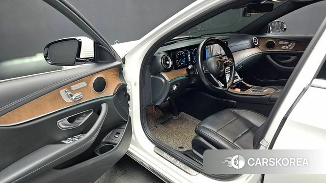 Mercedes-Benz E-Class W213 id 4987416 из Кореи 20