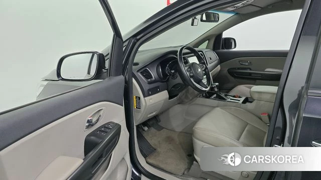 Kia The New Carnival id 5035166 из Кореи 31