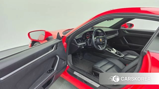 Porsche 911(992) id 5022855 из Кореи 31