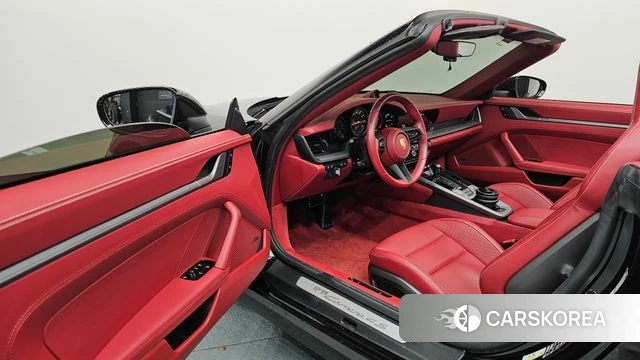 Porsche 911(992) id 4565959 из Кореи 35