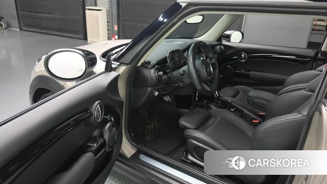 Mini Cooper id 4991237 из Кореи 20