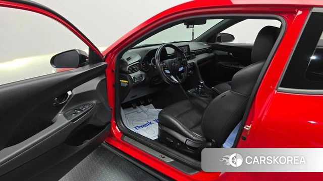 Hyundai Veloster (JS) id 4977877 из Кореи 31