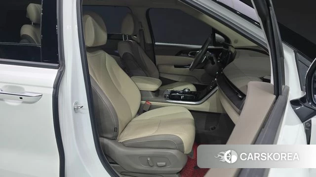 Kia Carnival 4th generation id 4871360 из Кореи 20
