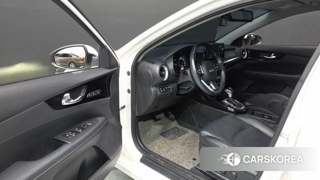 Kia The New K3 2nd generation id 4986717 из Кореи 34