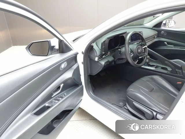 Hyundai Avante (CN7) id 4661342 из Кореи 30