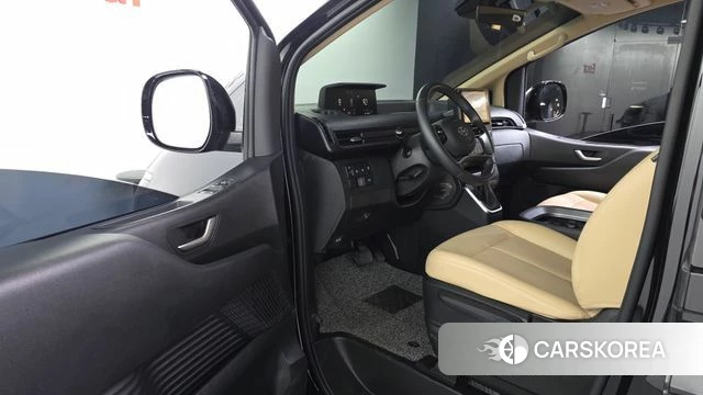 Hyundai Staria id 4778687 из Кореи 20