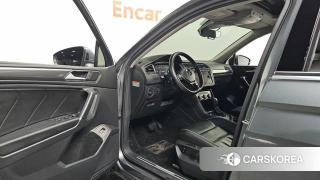 Volkswagen Tiguan Allspace id 4894781 из Кореи 32