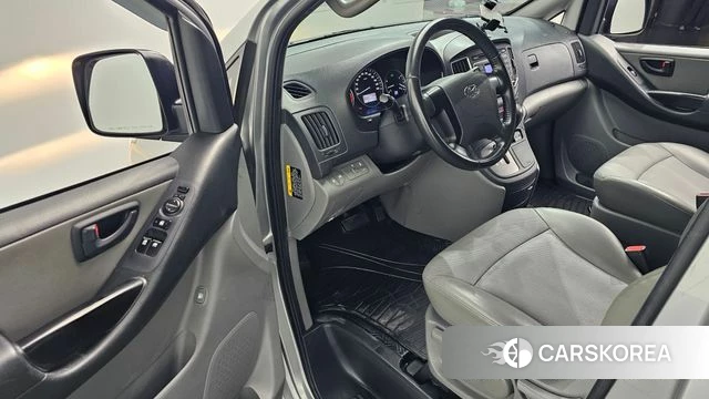 Hyundai The New Grand Starex id 4667599 из Кореи 30
