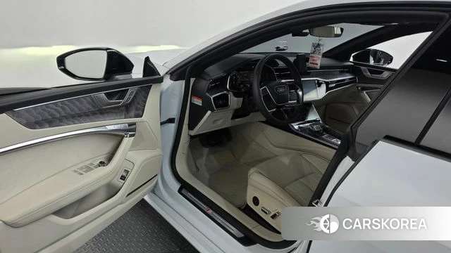 Audi A7 (4K) id 4985048 из Кореи 36