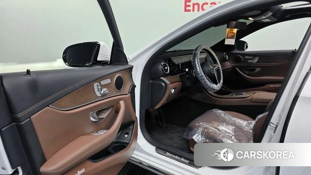 Mercedes-Benz E-Class W213 id 4917709 из Кореи 33