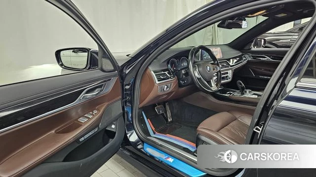 BMW 7 Series (G11) id 5035960 из Кореи 37