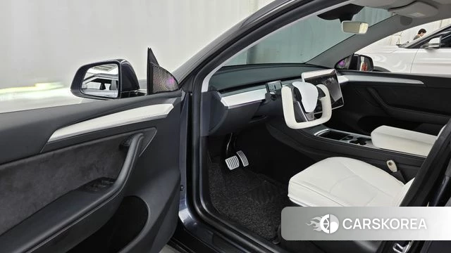 Tesla Model Y id 4696064 из Кореи 20