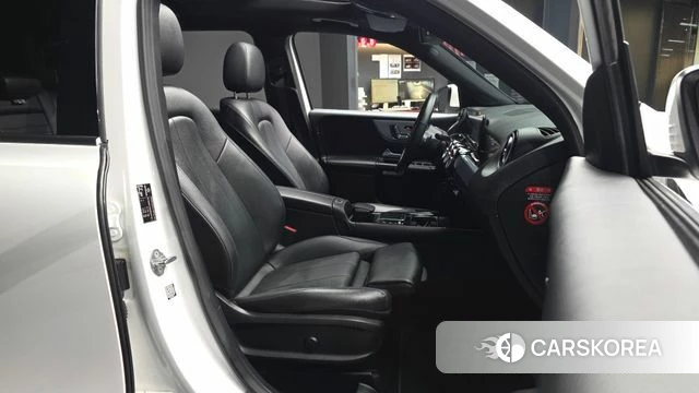 Mercedes-Benz GLB-Class X247 id 5017736 из Кореи 32
