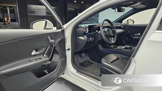 Mercedes-Benz A-Class W177 id 5048159 из Кореи 20