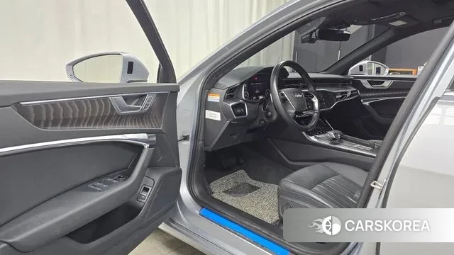 Audi A6 (C8) id 3670499 из Кореи 20