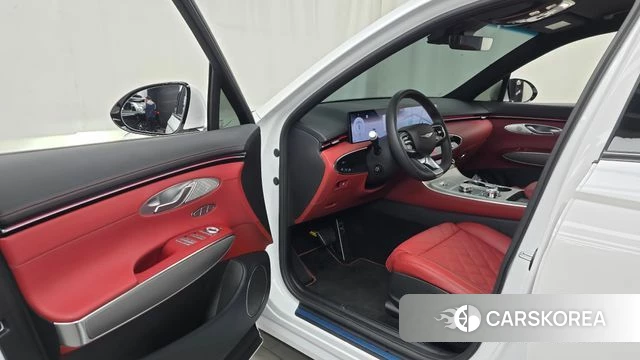 Genesis GV70 id 4957561 из Кореи 31
