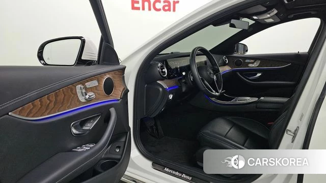 Mercedes-Benz E-Class W213 id 5003046 из Кореи 36