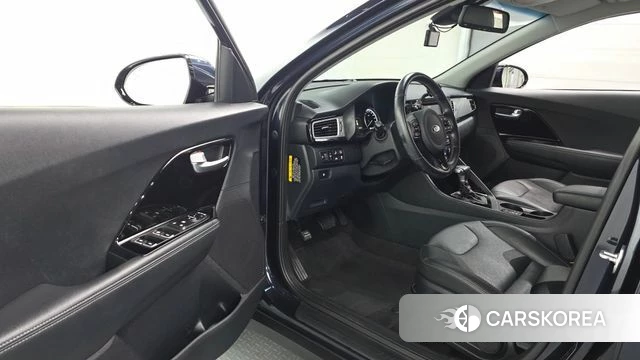 Kia Niro id 5042094 из Кореи 31