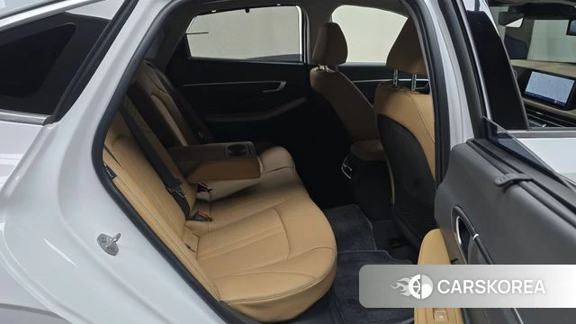 Hyundai Sonata D Edge Hybrid (DN8) id 5016130 из Кореи 32