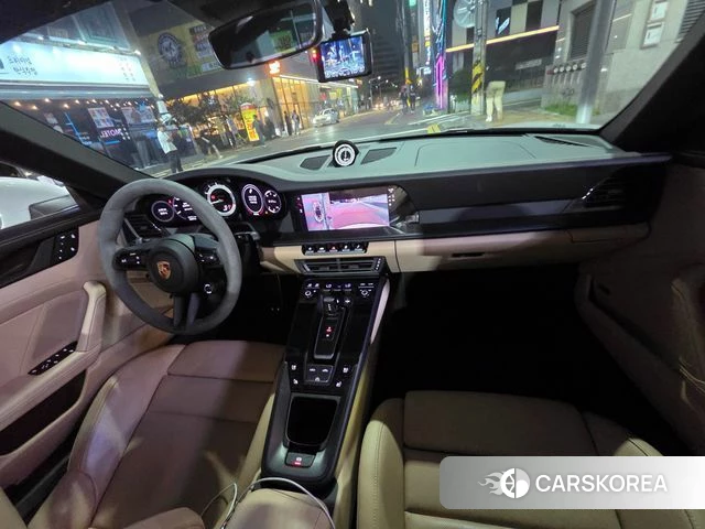 Porsche 911(992) id 4948466 из Кореи 15