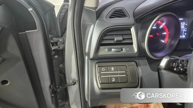 Ssangyong Tivoli Air id 4977878 из Кореи 20