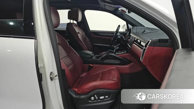 Porsche Cayenne (PO536) id 4947226 из Кореи 34