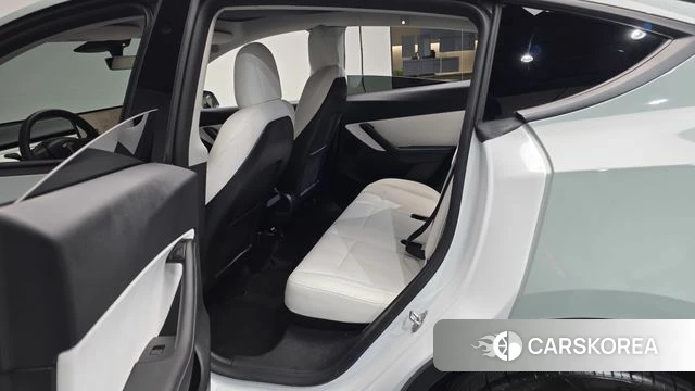 Tesla Model Y id 5017112 из Кореи 32