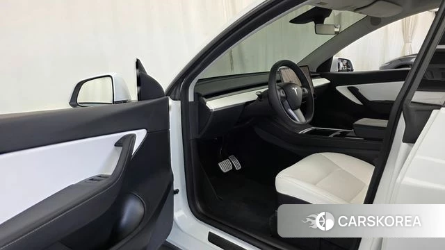Tesla Model Y id 4898965 из Кореи 20