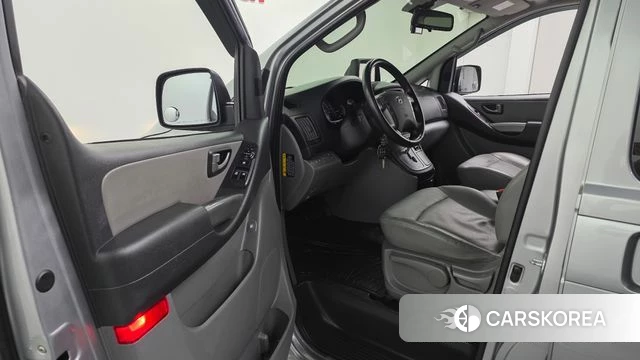 Hyundai The New Grand Starex id 4987482 из Кореи 20