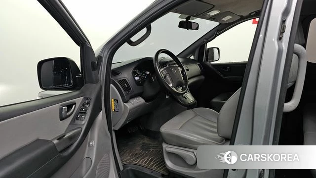Hyundai The New Grand Starex id 4775424 из Кореи 20