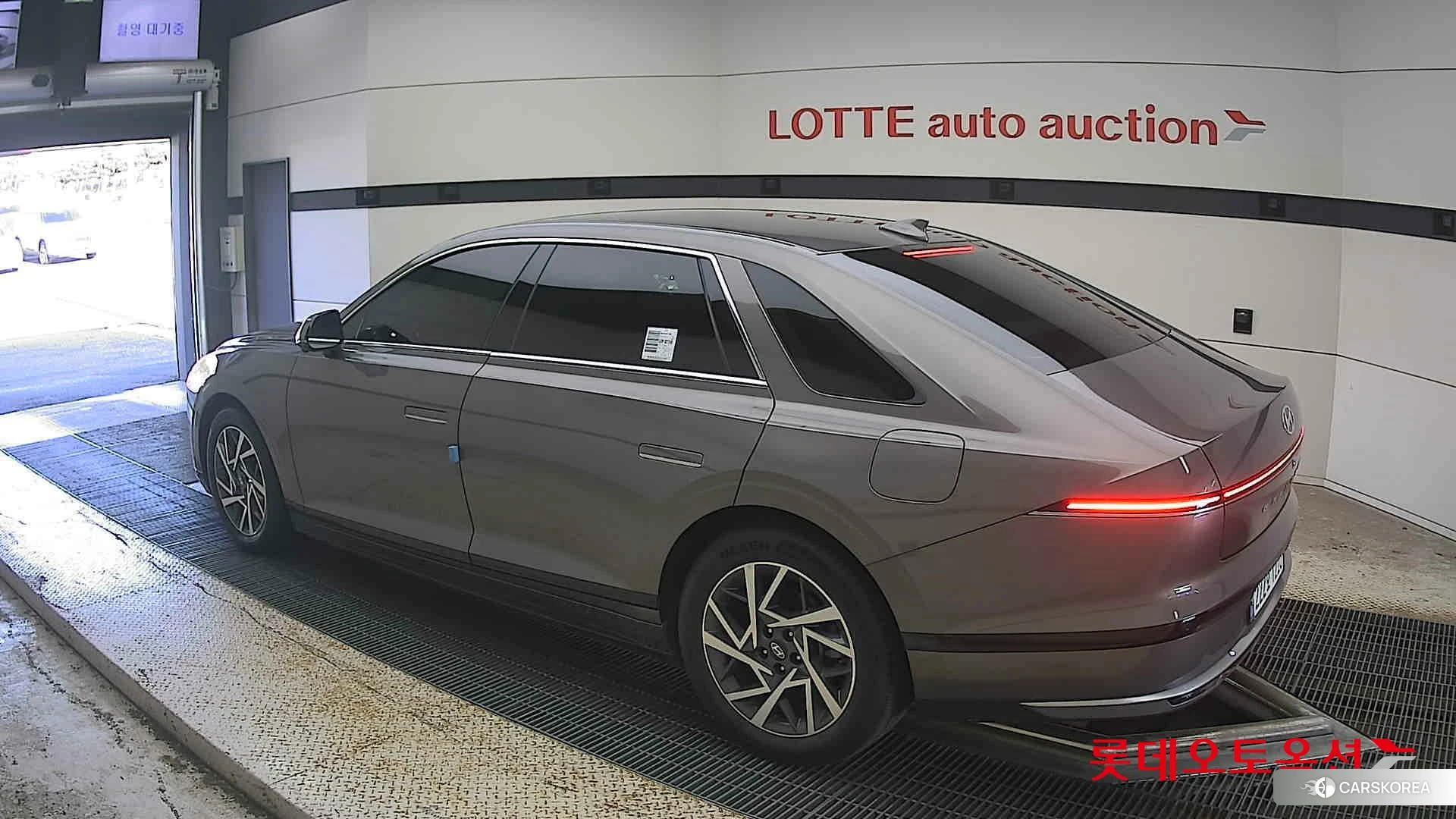 Hyundai Grandeur Hybrid id 4990008 из Кореи 37