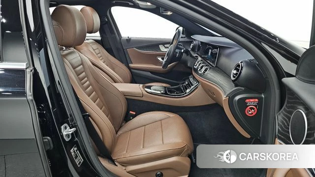 Mercedes-Benz E-Class W213 id 4985669 из Кореи 32