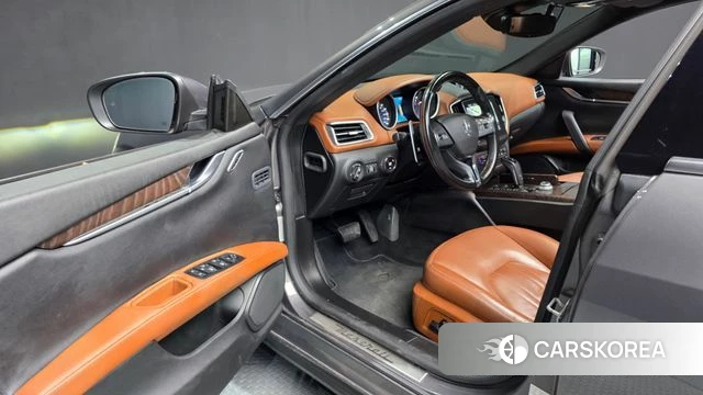 Maserati Ghibli id 5013726 из Кореи 37