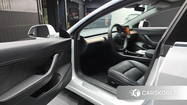 Tesla Model 3 id 4780404 из Кореи 30