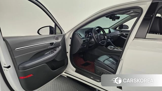 Hyundai Sonata (DN8) id 5059660 из Кореи 31