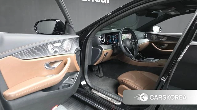 Mercedes-Benz E-Class W213 id 5033859 из Кореи 33