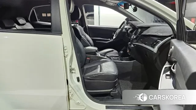 Ssangyong New Style Korando C id 3090864 из Кореи 20