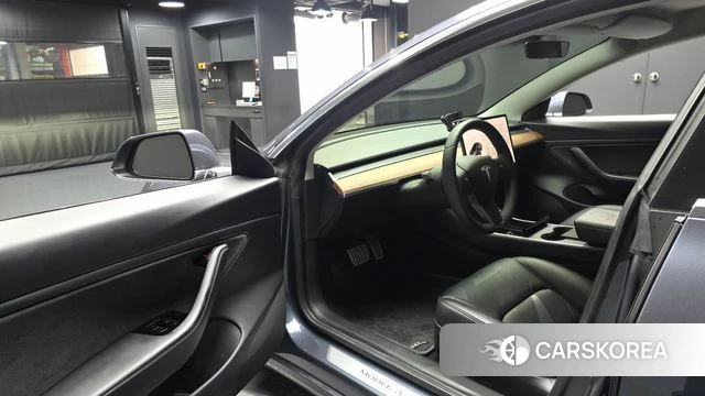 Tesla Model 3 id 4959755 из Кореи 31