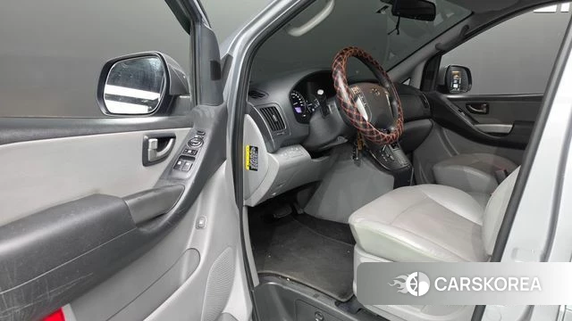 Hyundai The New Grand Starex id 4988534 из Кореи 32
