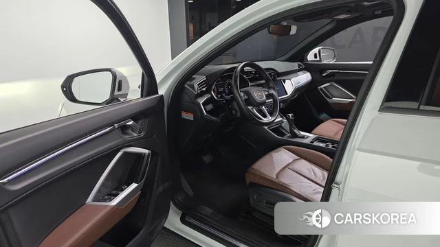 Audi Q3 (F3) id 5018238 из Кореи 34