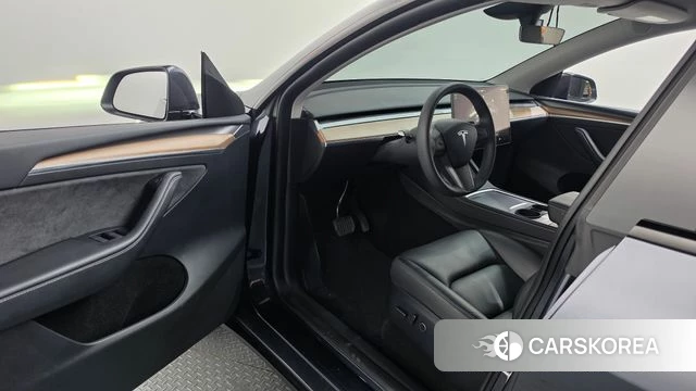 Tesla Model Y id 4710702 из Кореи 32
